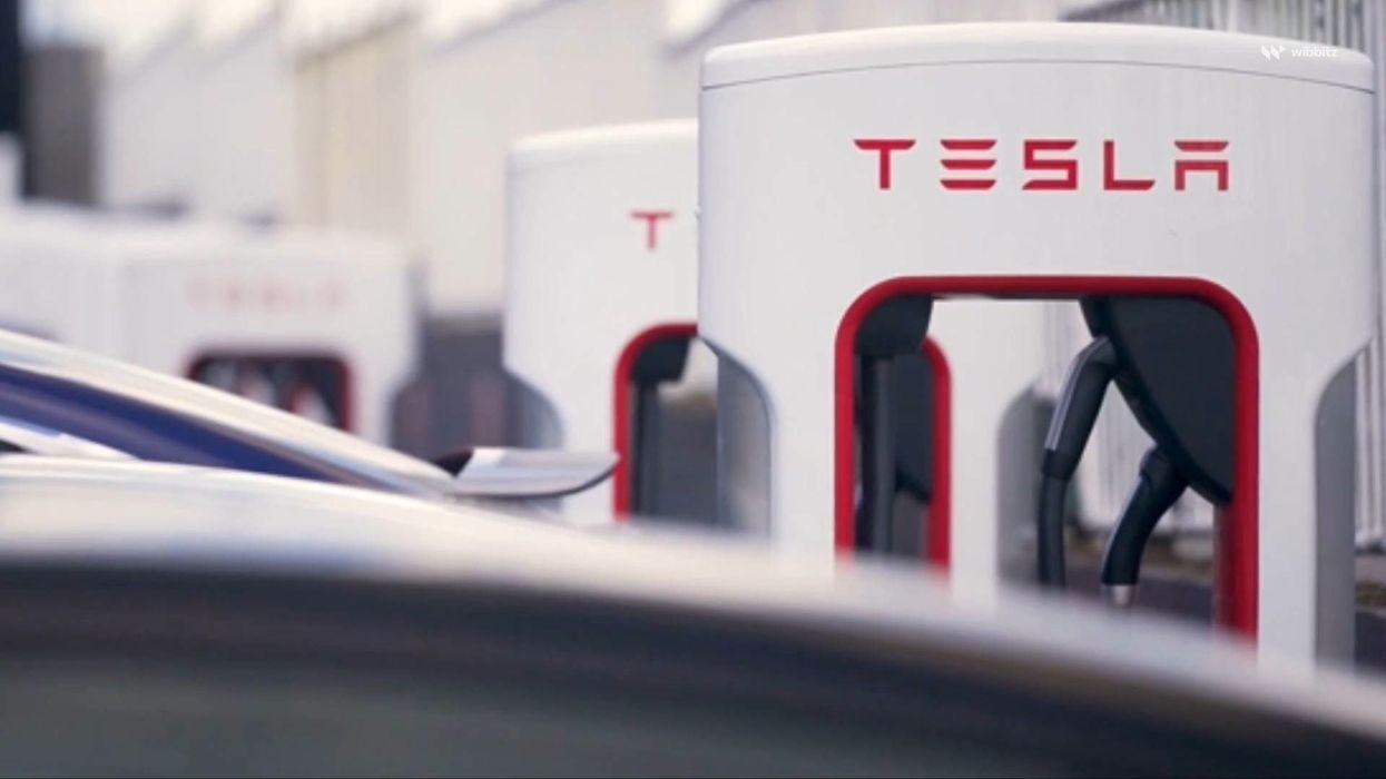 Tesla drivers stranded after extreme cold makes simple feature impossible