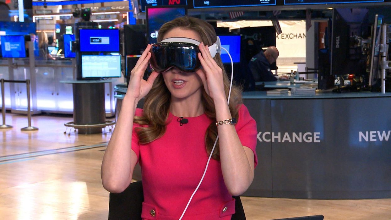 New Apple Vision Pro users have two big complaints about the headsets