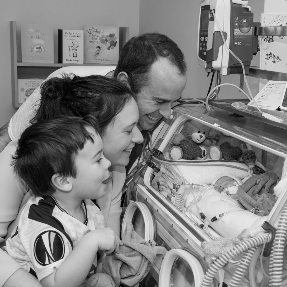 The charity Remember My Baby, which provides remembrance photography free of charge to parents facing the loss of their child, took photos of Jade with her parents and brother Elijah at Demelza hospice, in Eltham, south-east London. (Remember My Baby/PA)