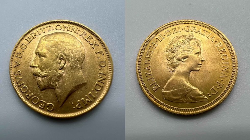 The coins were valued at between \u00a3300 to \u00a3500 each