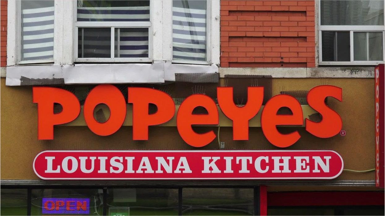 Customer gets interviewed for a job at Popeyes in the drive-thru