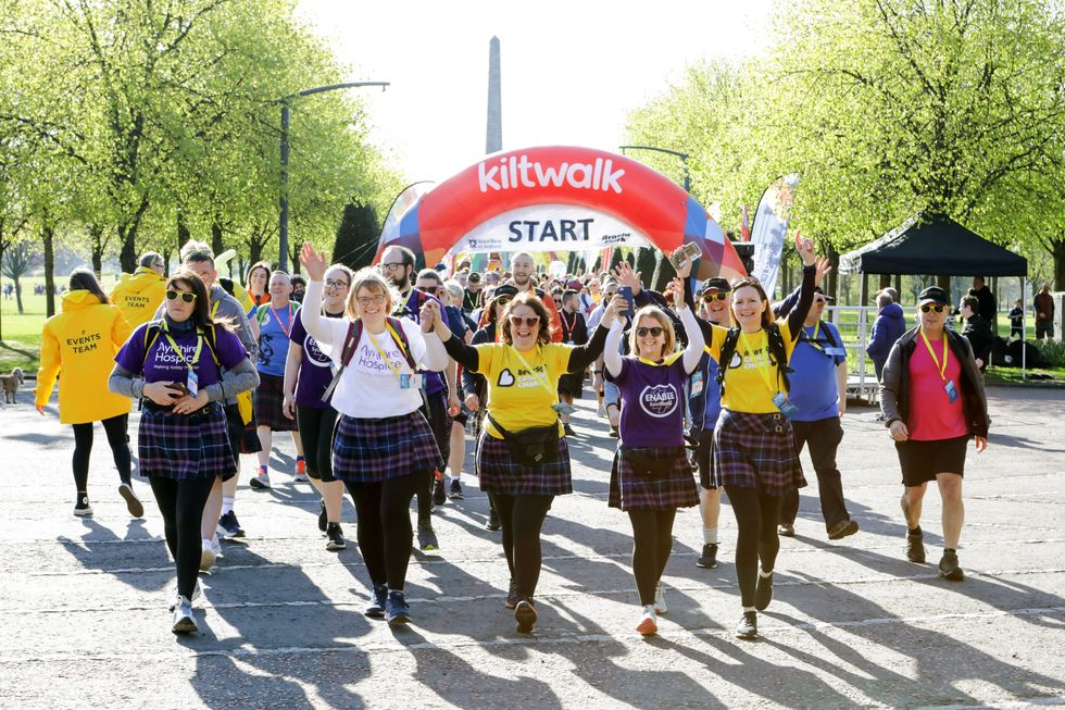 Sturgeon joins 10,000 Kiltwalkers as fundraising event makes its return