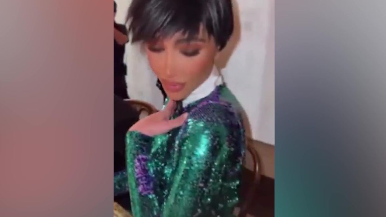 The Kardashians all transformed into Kris Jenner for her birthday and it's iconic The Kardashians all transformed into Kris Jenner for her birthday and it's iconic