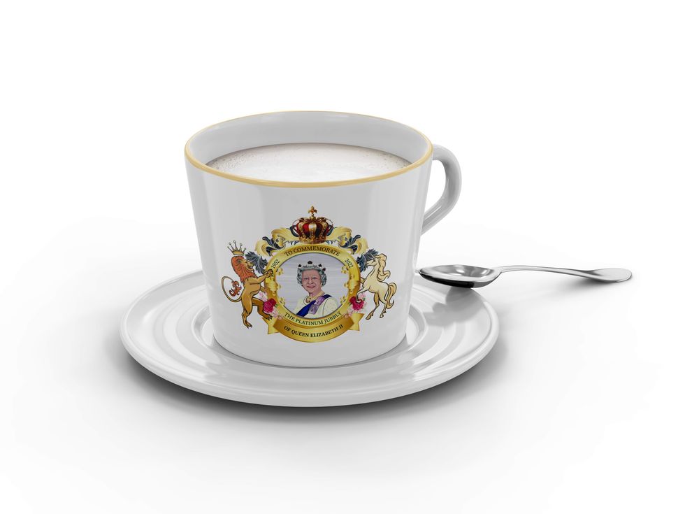 The misspelt tea cup