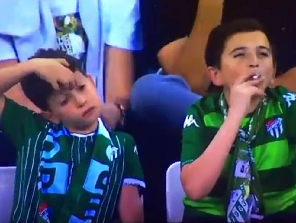 The mysterious smoking boy of Bursa