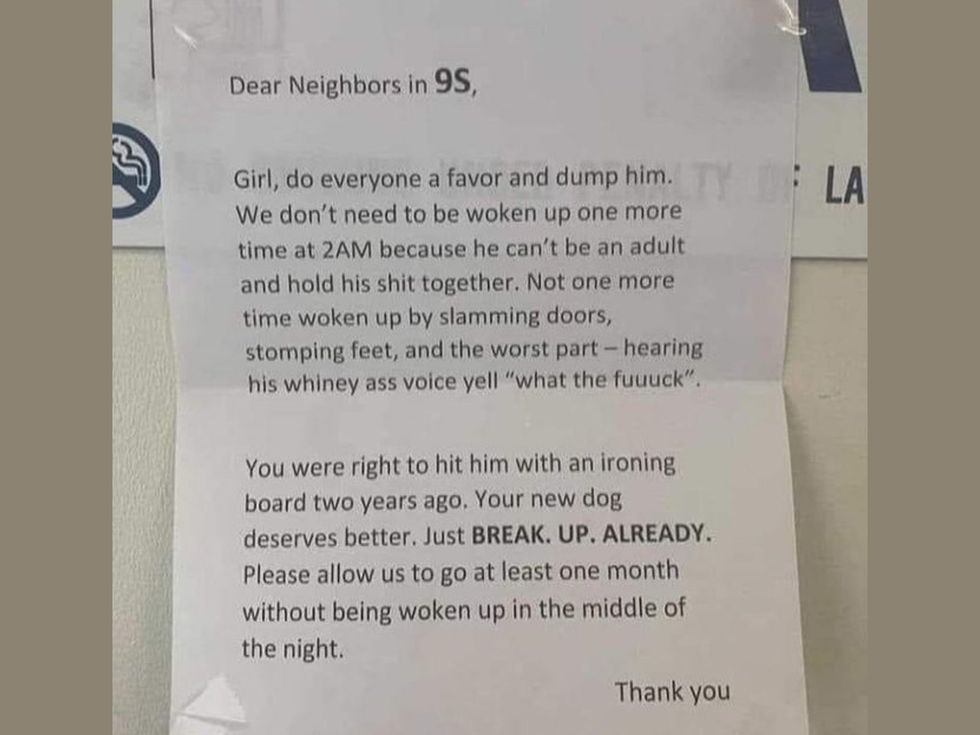 <p>The note has racked up more than 1,300 comments on Reddit</p>