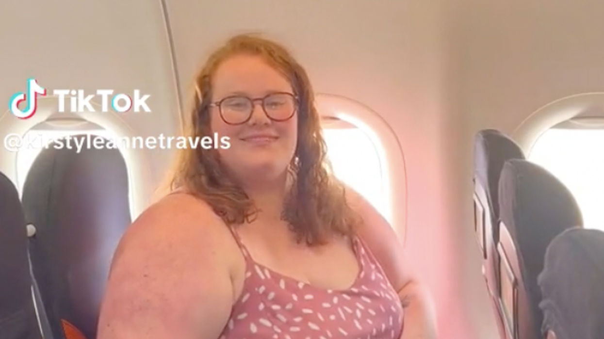 Plus-size travel blogger shares how to get two plane seats for the price of one