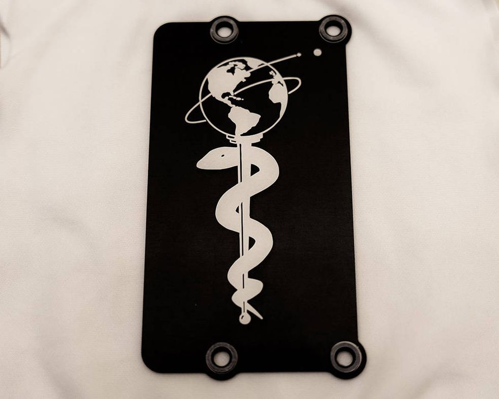 The plate on the left side of the rover\u2019s chassis is a memorial to those who died in the coronavirus pandemic