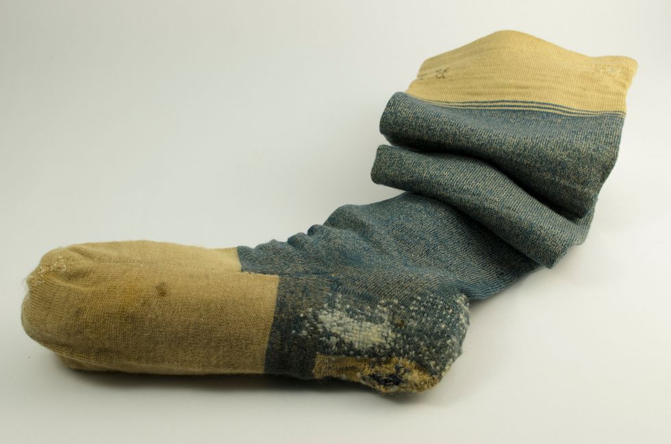 Wedding ring of Robert Burns’s wife and his socks among most viewed items online