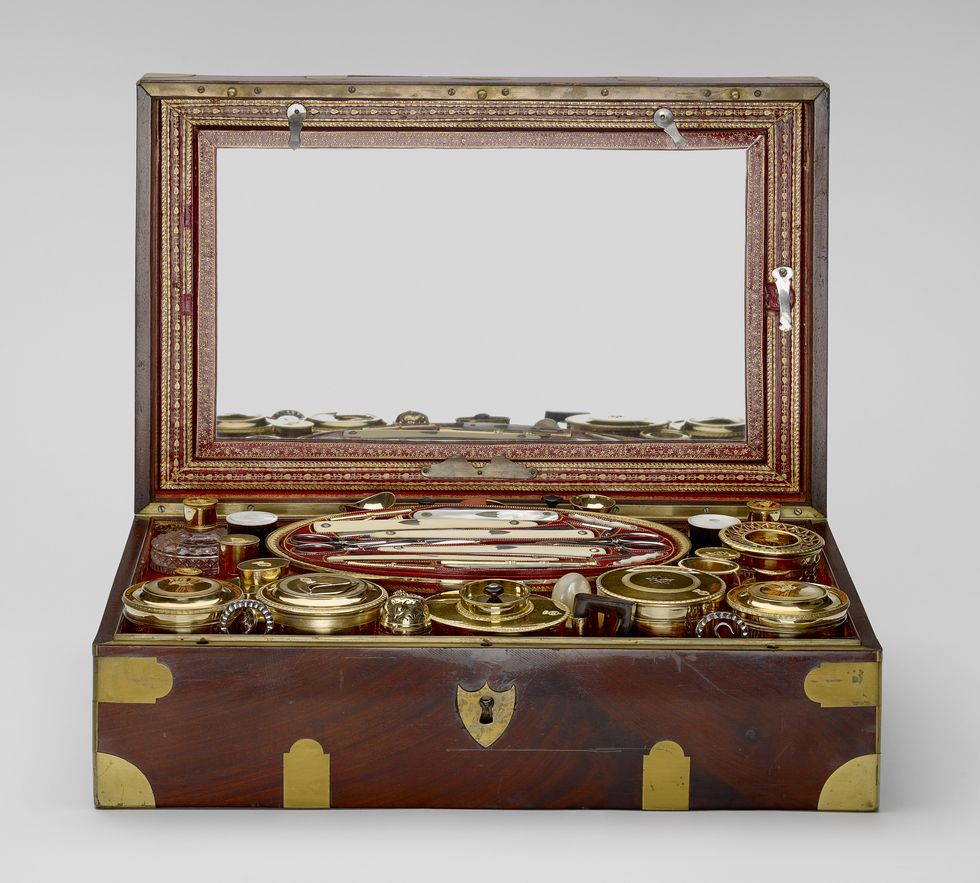 The travelling service