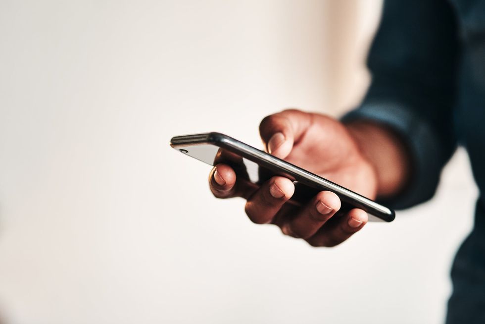 There's a mysterious Instagram story circulating that will brick your phone