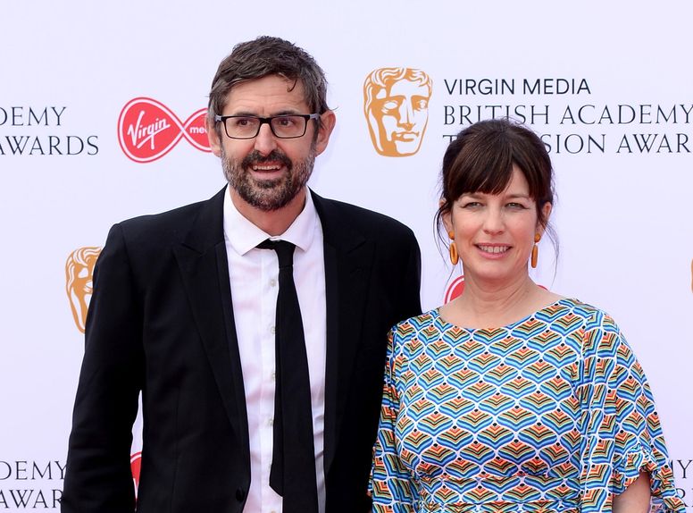Louis Theroux says he wife told him he was allowed to have an affair |  indy100