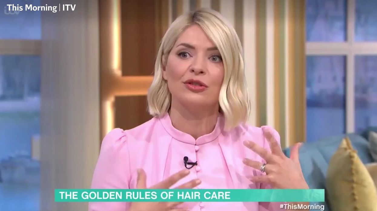 Fitness influencer's pregnant stomach disappears in the blink of an eye sparking concerns