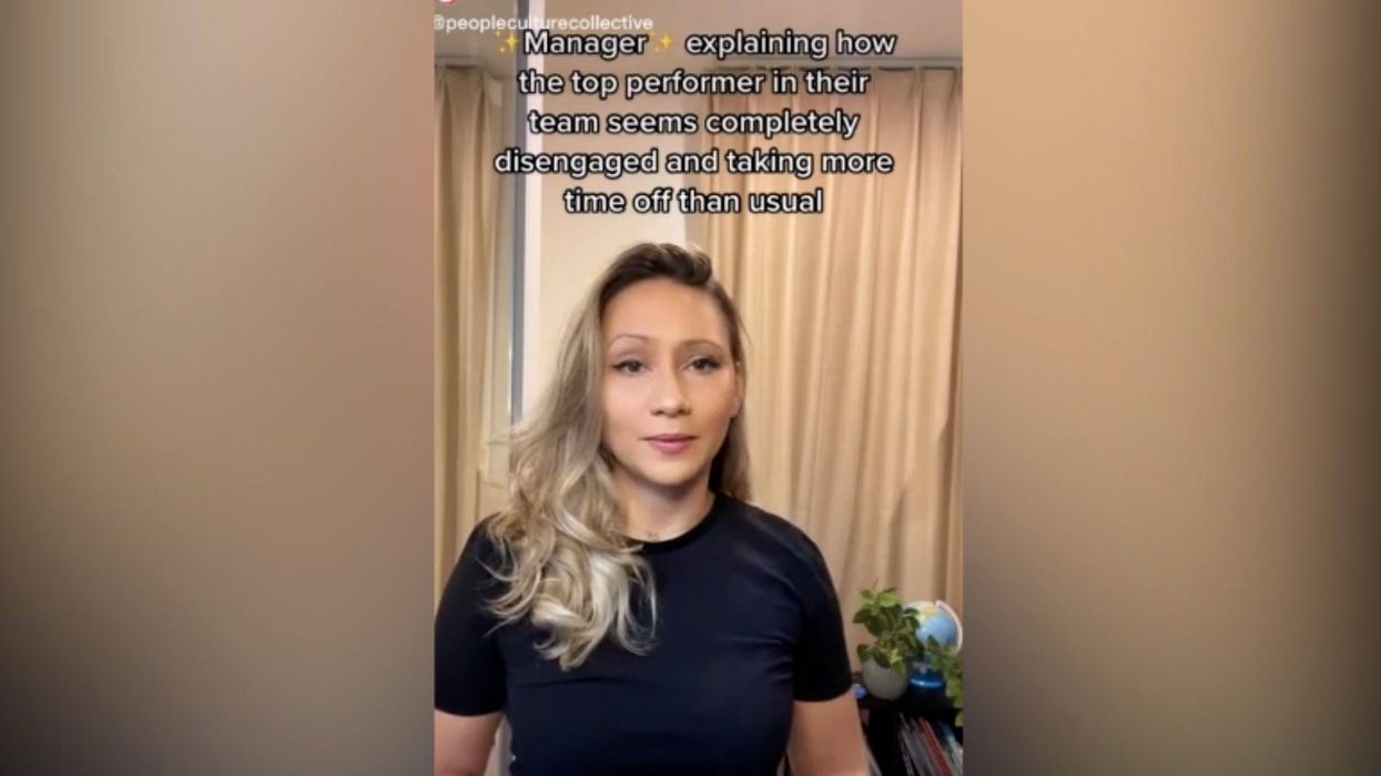 TikToker in HR says she can tell when an employee is about to quit