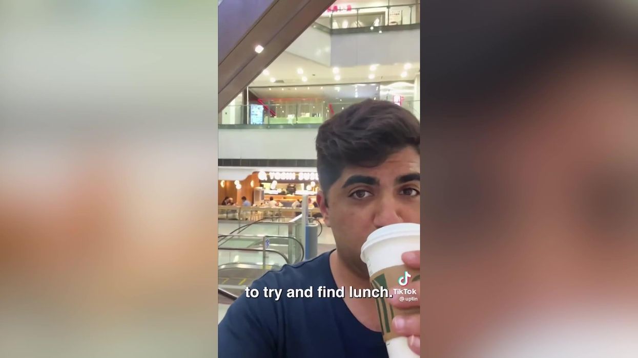 Man earns himself a lifetime Starbucks gift card in the most wholesome way