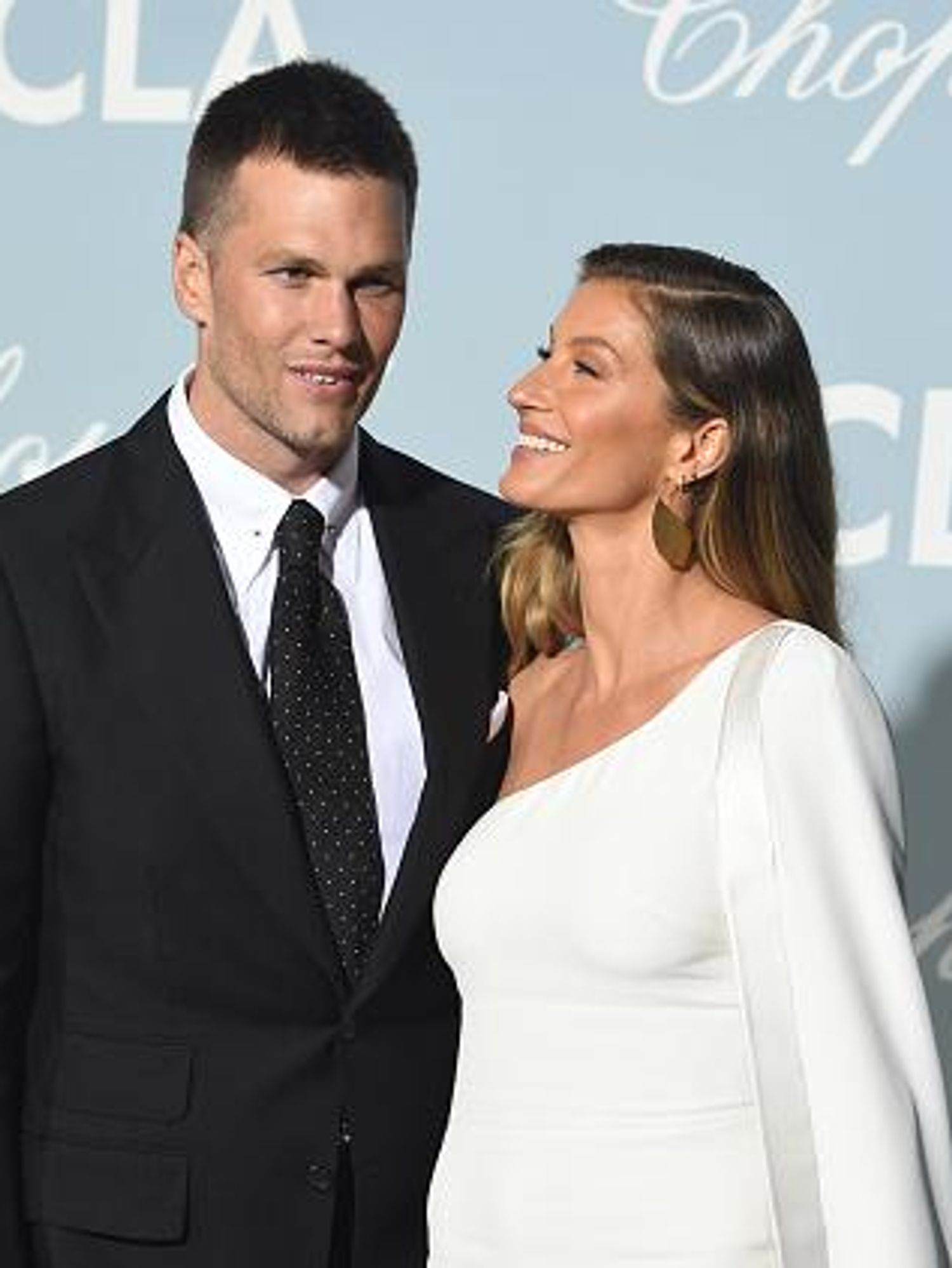 Best memes and reaction to Tom Brady and Gisele Bündchen's divorce