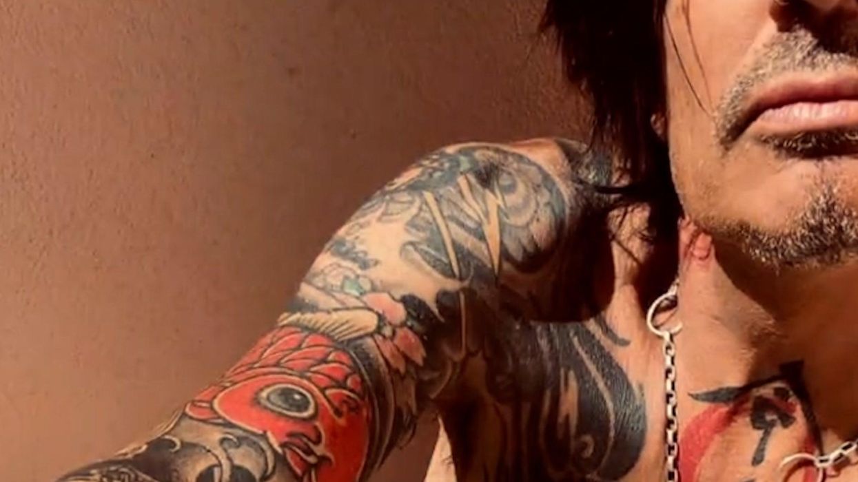 Social media calls out double standards between Britney Spears and Tommy Lee's nudes