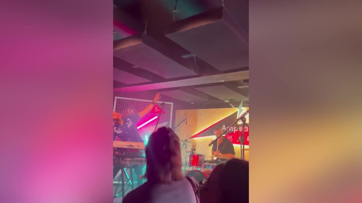 Toploader playing at the Tory conference after party is giving people bad vibes