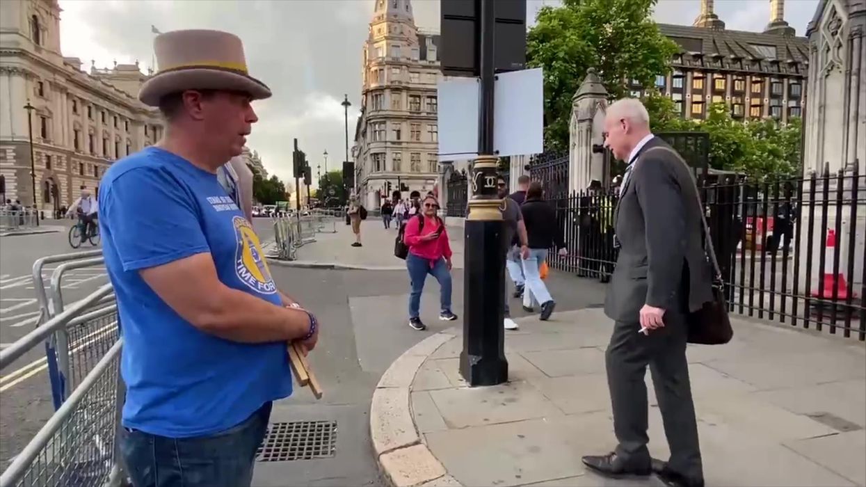 Tory peer walks into lamp post after defending government in perfectly-timed karma