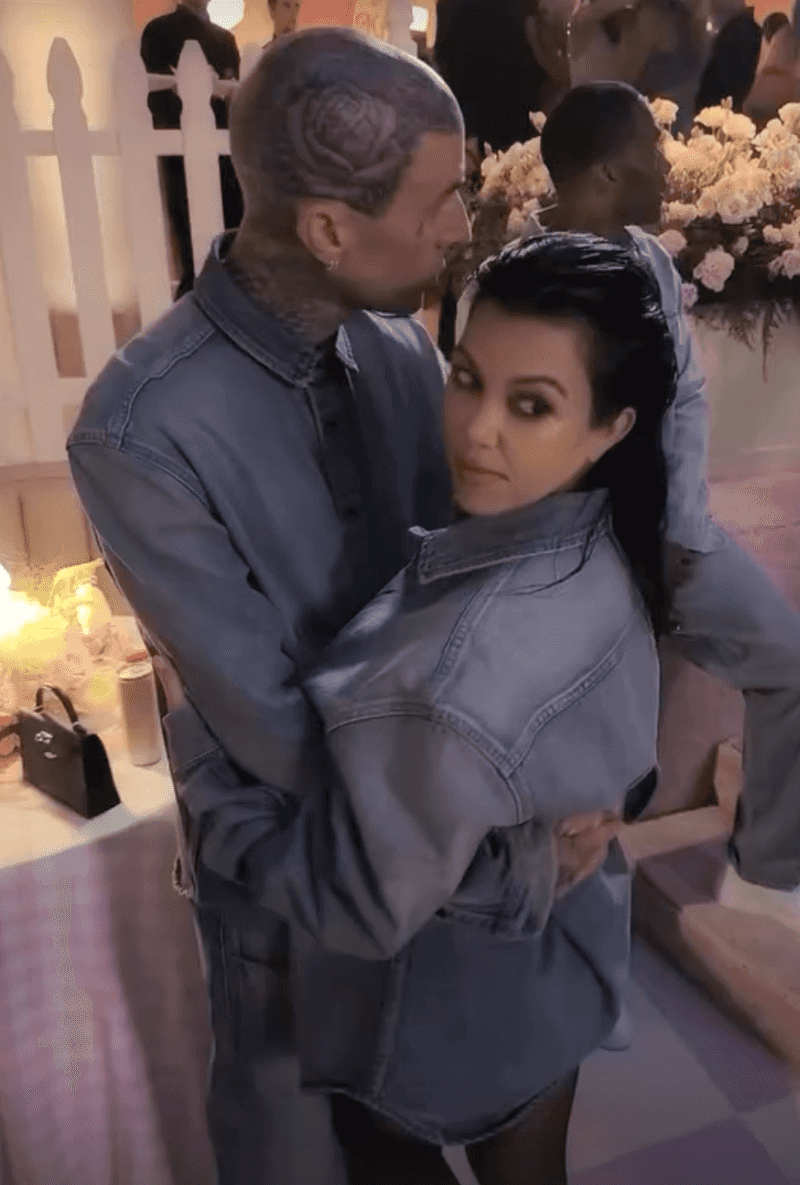 Kim Kardashian goes 'denim and diamonds' as does Kourtney for Khloe's 40th birthday party | indy100 Kim Kardashian goes 'denim and diamonds' as does Kourtney for Khloe's 40th birthday party | indy100