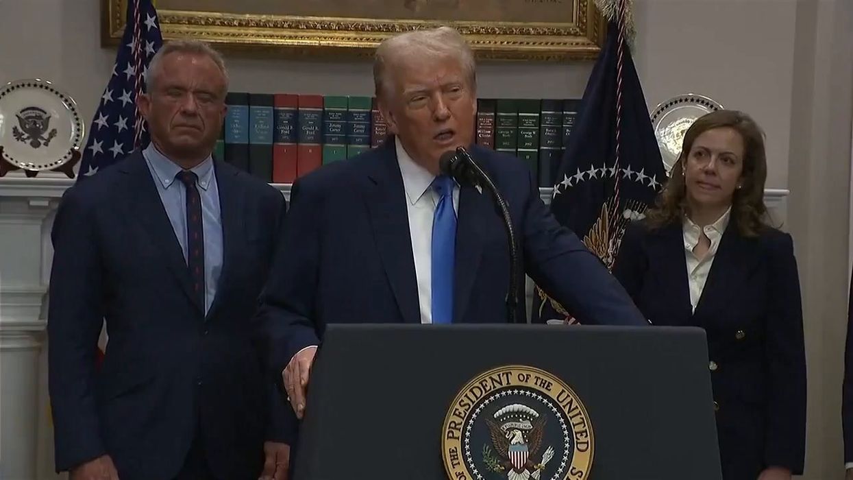 Trump 'accidentally slams his own administration' and the internet is saying the same thing