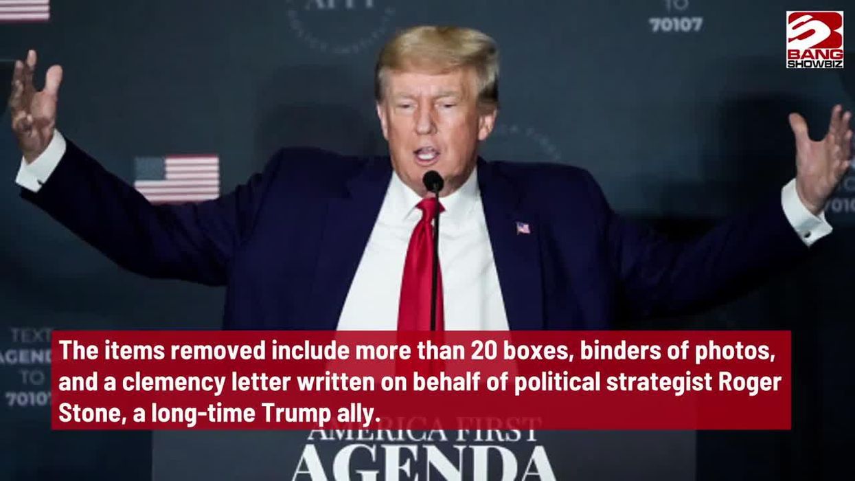 Lea Thompson has hilarious reaction to 'Back to the Future' prop being 'found' in Trump's home