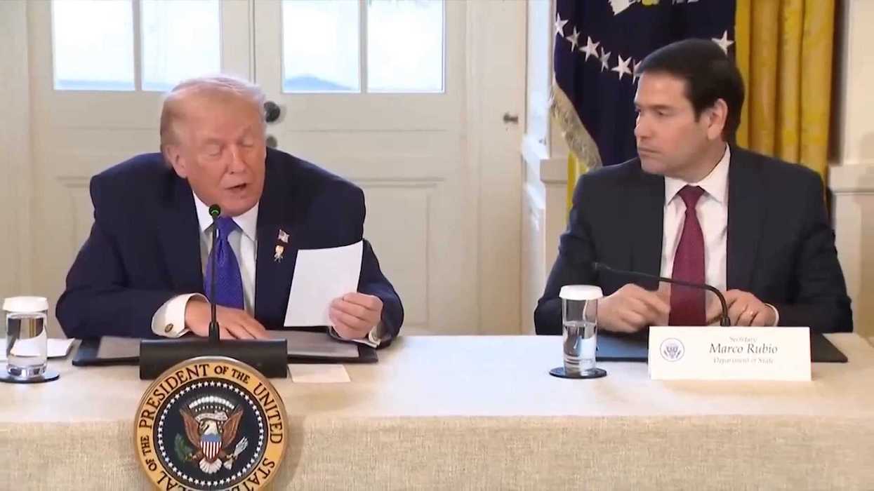 Trump ridiculed as he makes ‘hilarious’ Marco Rubio note blunder - and not for the first time