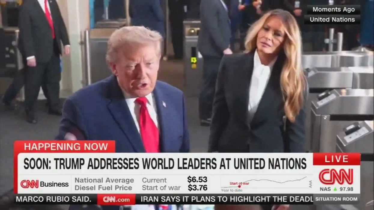Right-wing media organisation tried to fill White House press boycott and it went terribly
