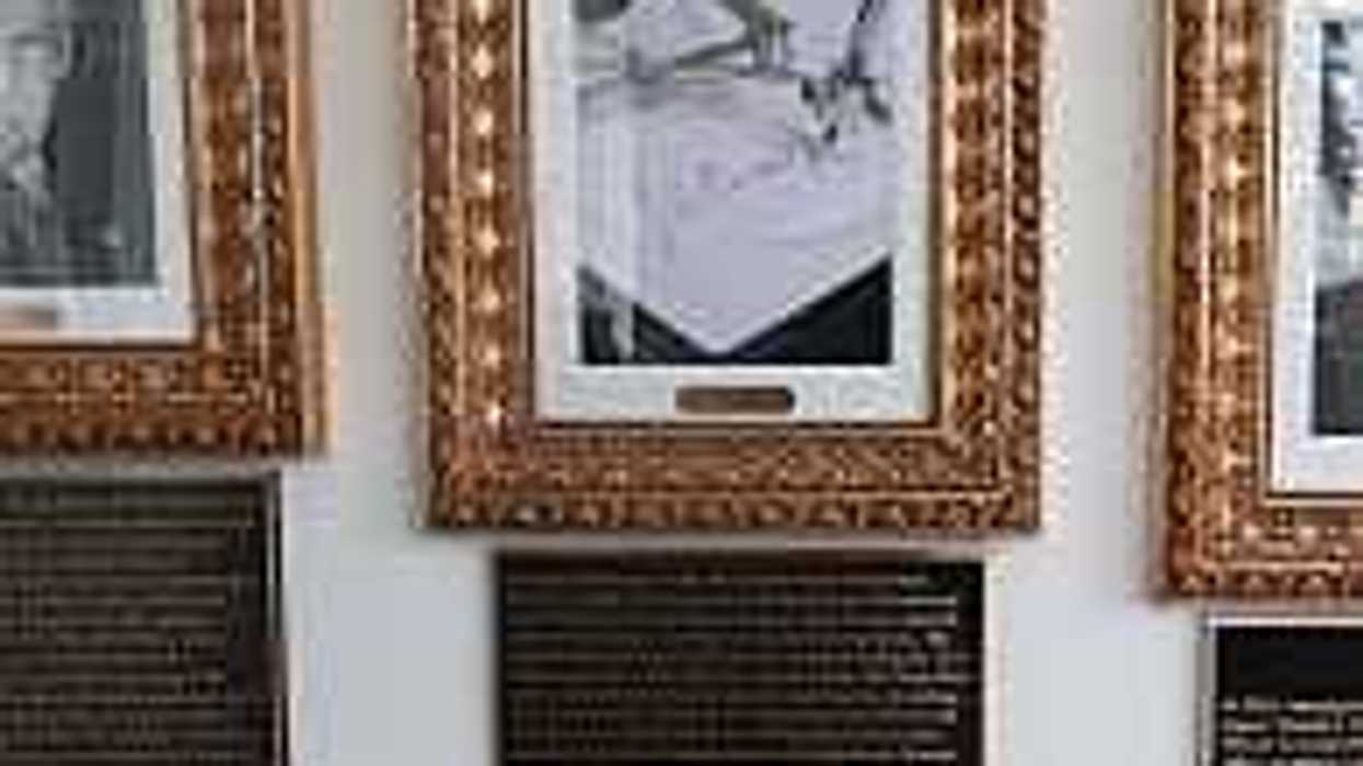 Joe Rogan says Trump is 'losing it' over latest plaque stunt