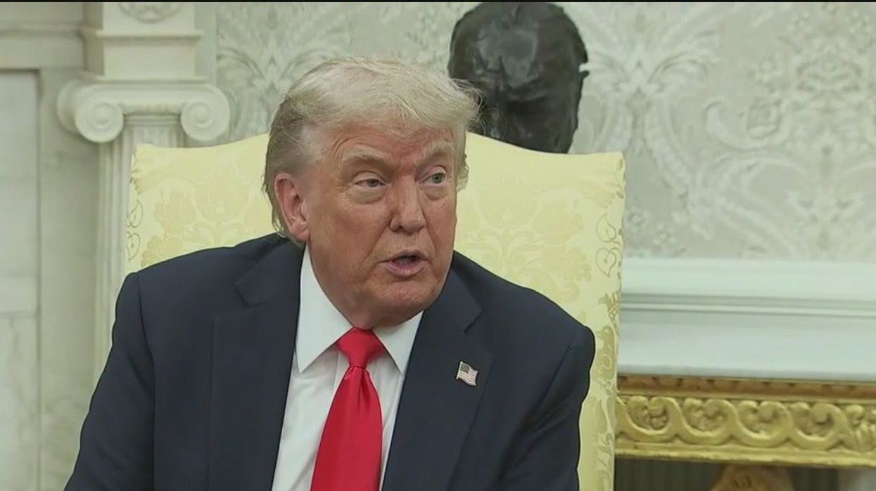 Stephen King weighs into Elon Musk vs Donald Trump feud with scathing post