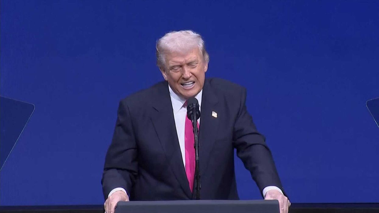 Trump takes aim at 'bum' late-night host Jimmy Kimmel...again