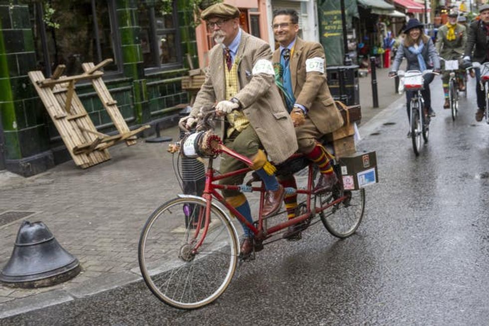 Tweed Run \u2013 London