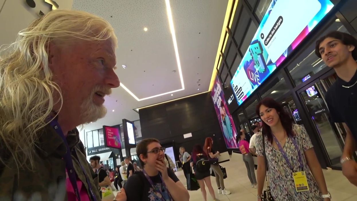 Twitch CEO Dan Clancy's sweet gesture at TwitchCon Paris to help streamer in need