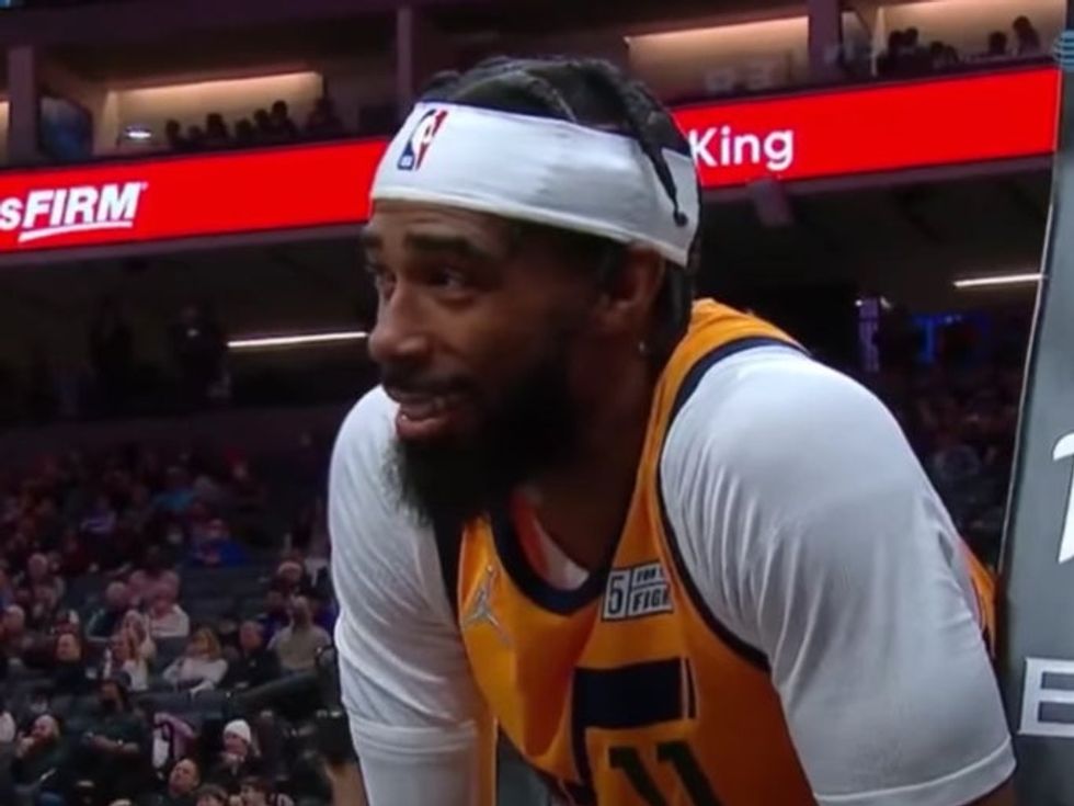 \u201cI can\u2019t look at that."