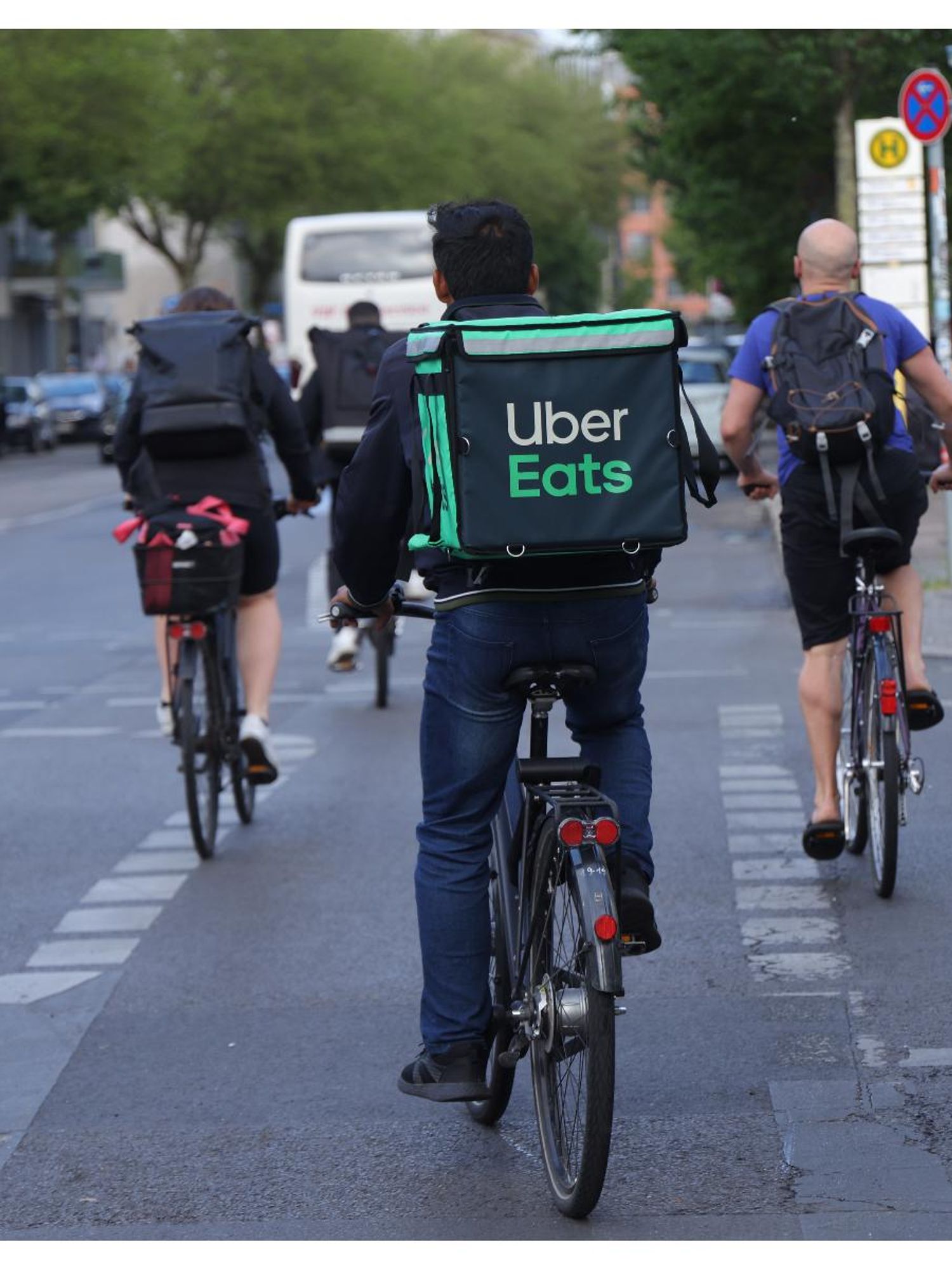 Uber Eats driver says he waits in wealthy areas to make as much money as possible