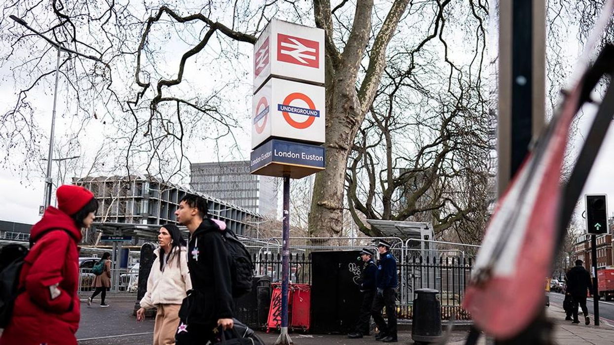 Big Short's Michael Burry gives ominous one word order to investors