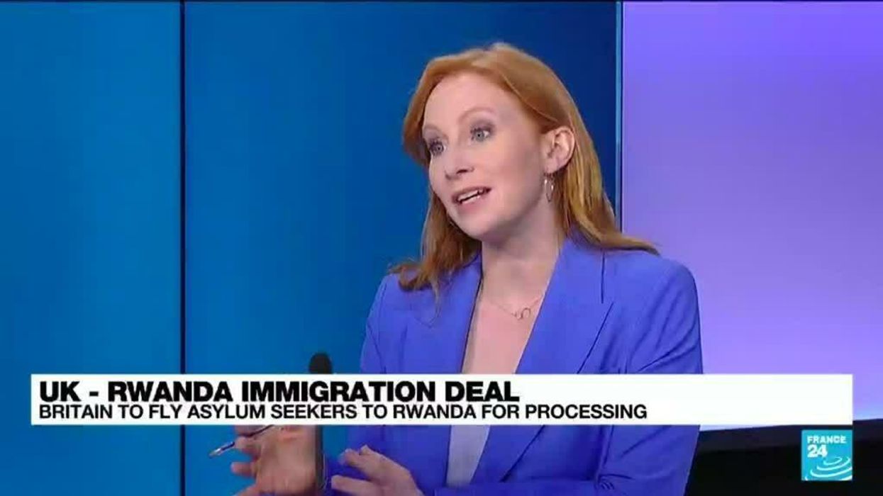 Tory minister refuses to answer if he would live in Rwanda 6 times in excruciating interview