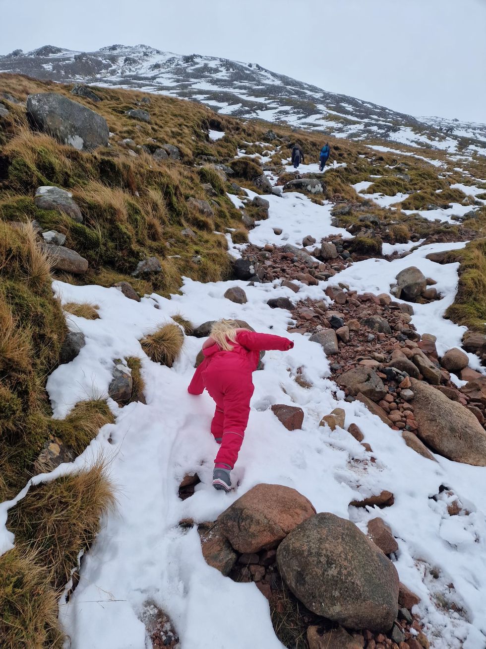 Undettered by snow, Seren climbed up all three mountains in a bid to raise money for Birmingham Children's Hospital. (Glyn Price/JustGiving)