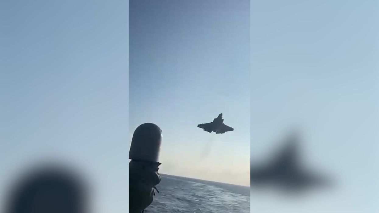 US stealth fighter jet crashes into South China Sea after pilot ejects