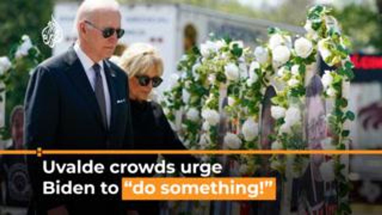 Heartbreaking photo shows Texas judge sobbing after identifying school shooting victims