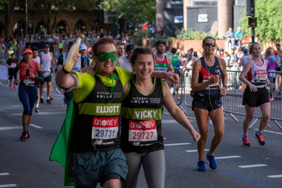 Vicky and Elliott running the London Marathon (Anthony Nolan/PA).