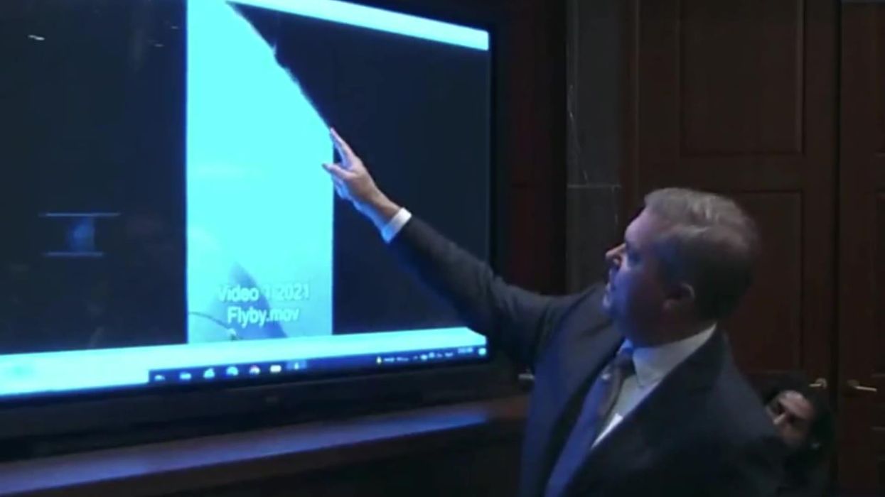 Congressmen struggle to find UFOs on video in awkward moment at historic hearing