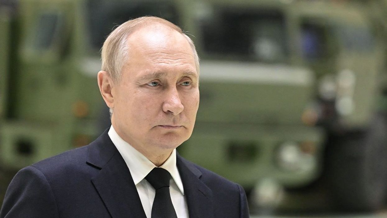 Is Vladimir Putin using body doubles?