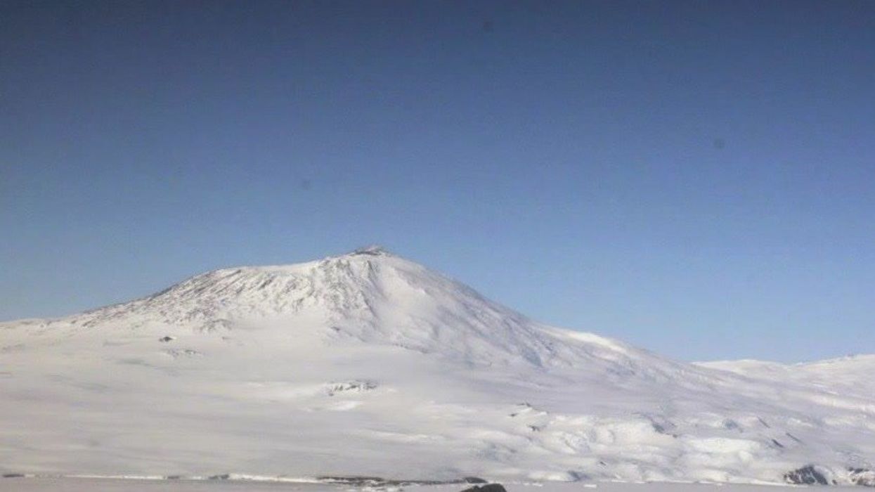 Active volcano in Antarctica is spewing out £5,000 worth of gold dust every day