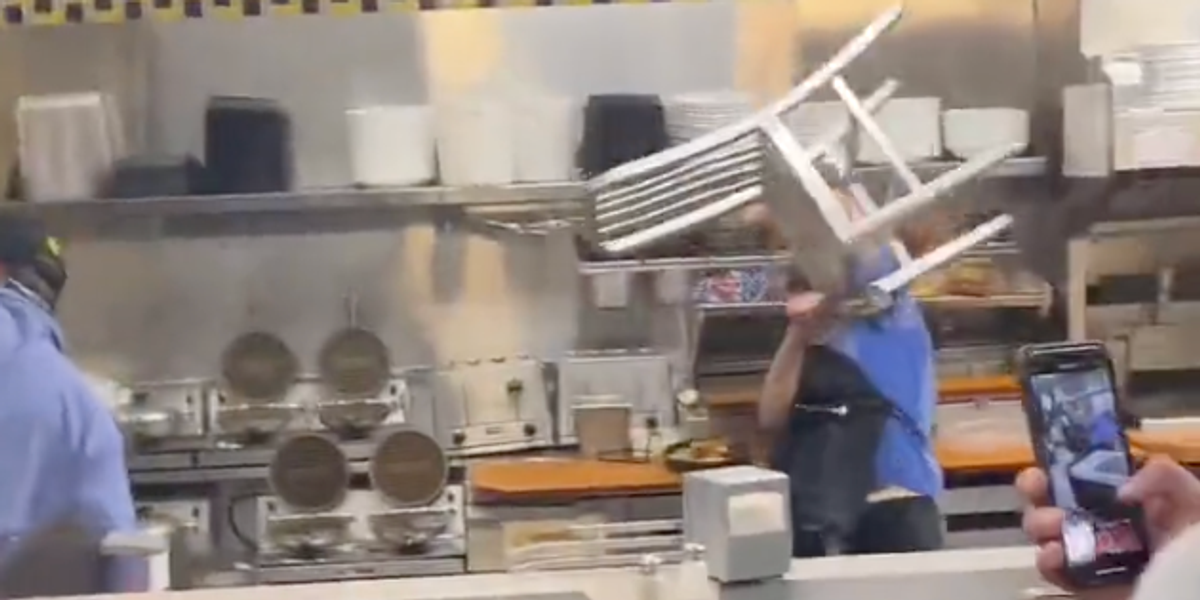Waffle House employee's Matrixlike reaction during wild fight goes