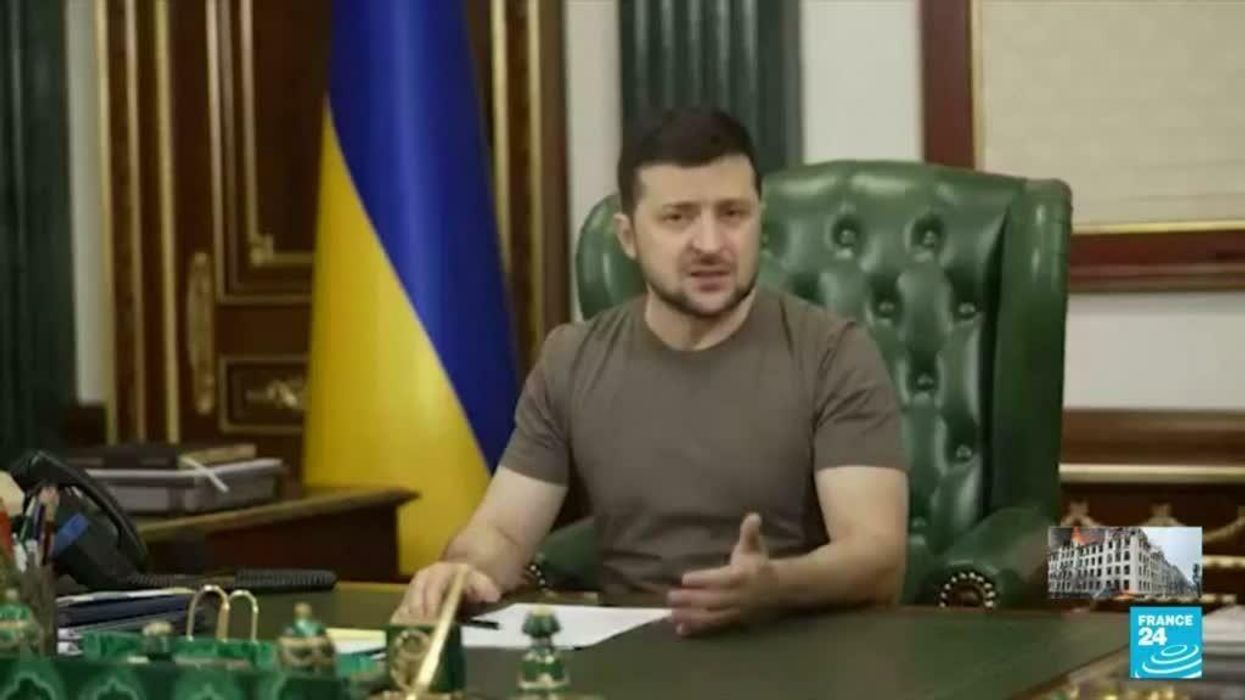 Macron accused of 'cosplaying' as Zelensky in latest pictures