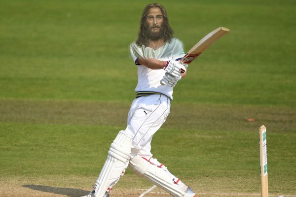 was-jesus-the-first-ever-cricketer.jpg