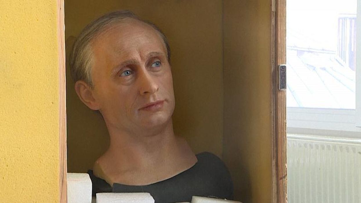 Vladimir Putin lookalike says that he is now fearing for his safety