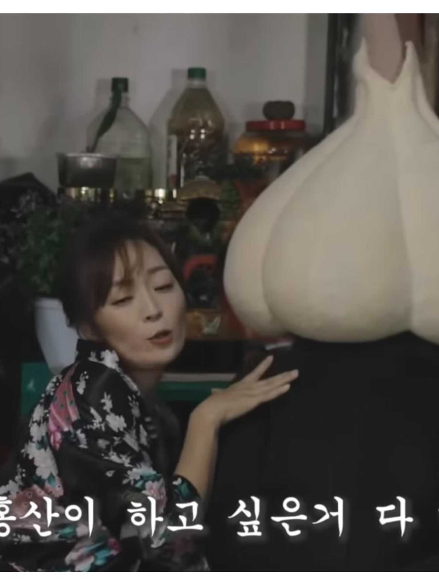 Outrage in South Korea over commercial that 'sexually objectified' garlic