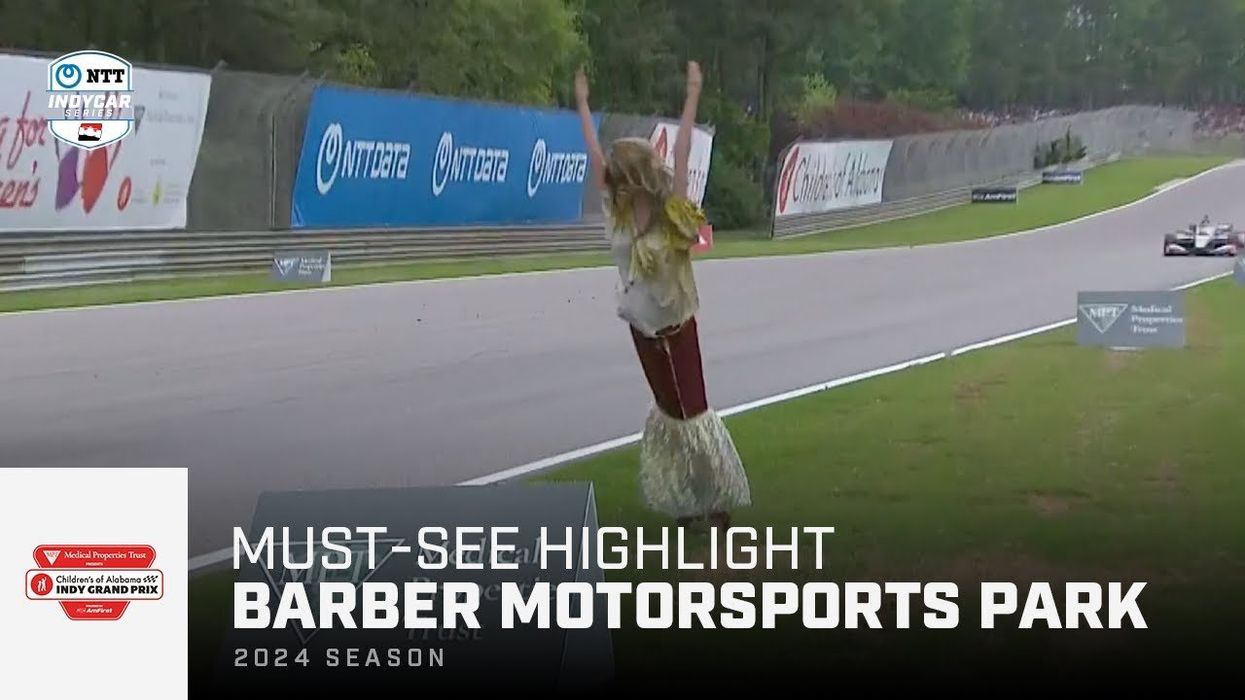 IndyCar collides with mannequin during race in bizarre incident